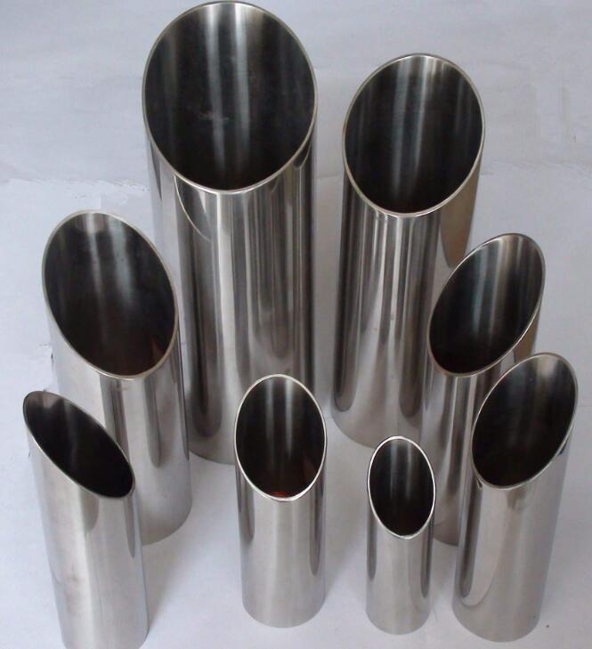 Stainless steel pipe