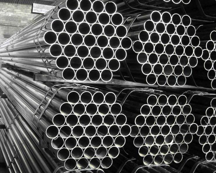 Stainless steel pipe